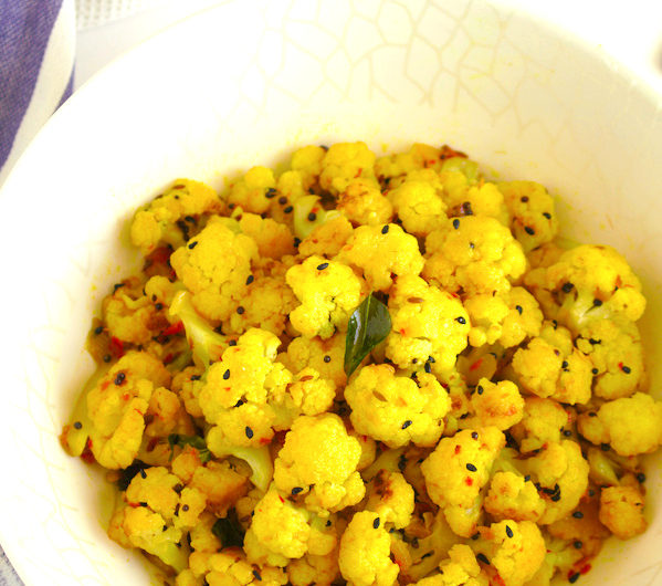 Pan-Roasted Cauliflower with Whole Spices